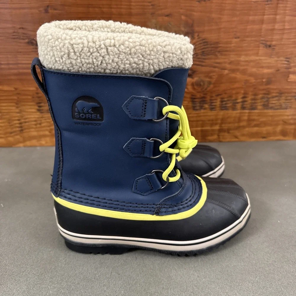 Sorel Snow Boots Boys Size 4 Blue Waterproof Insulated Lined Winter